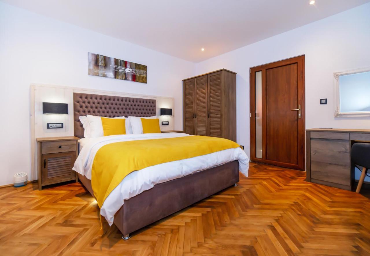 Elk Apartment Brasov